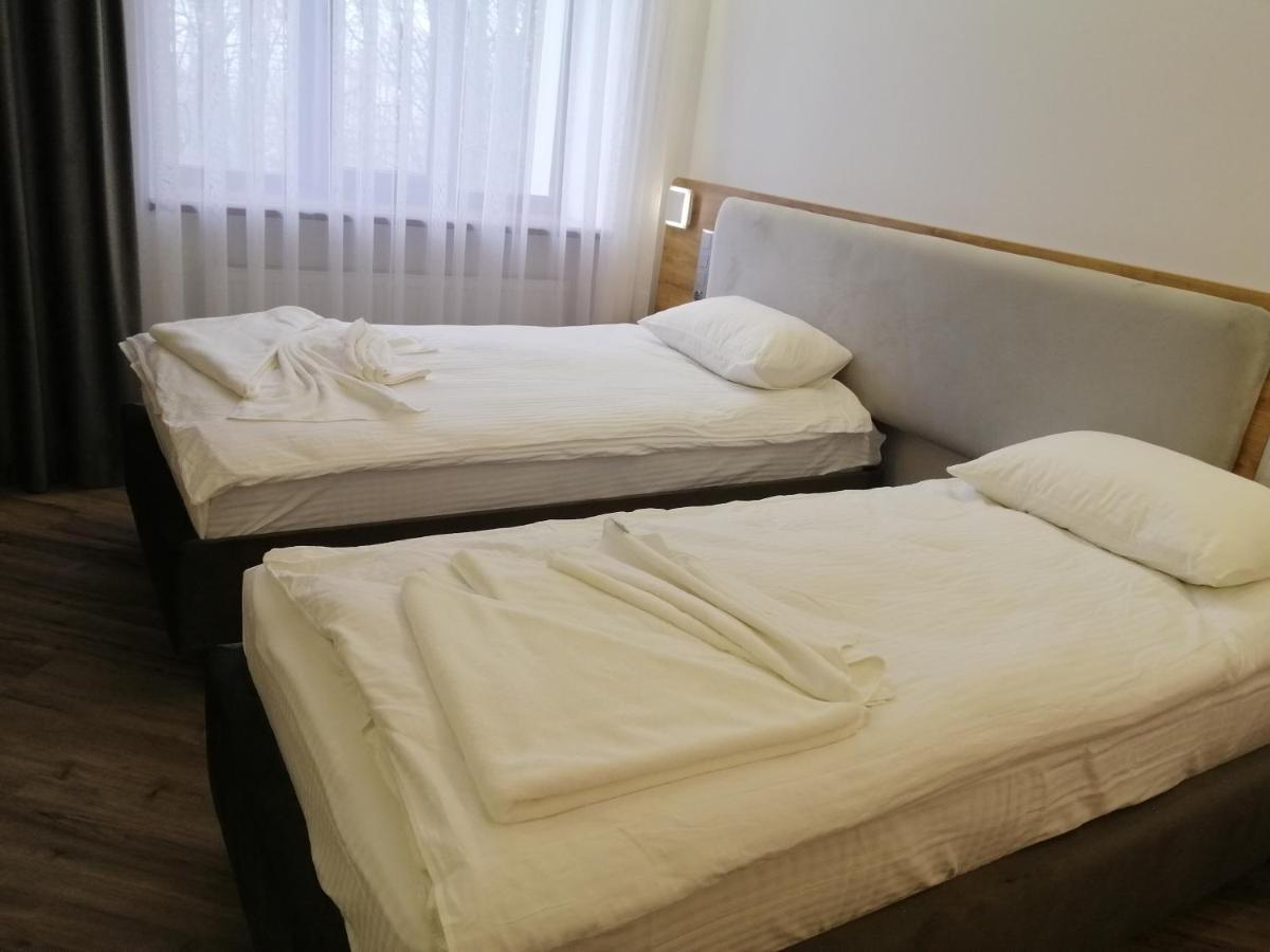Guest House Bar  外观 照片