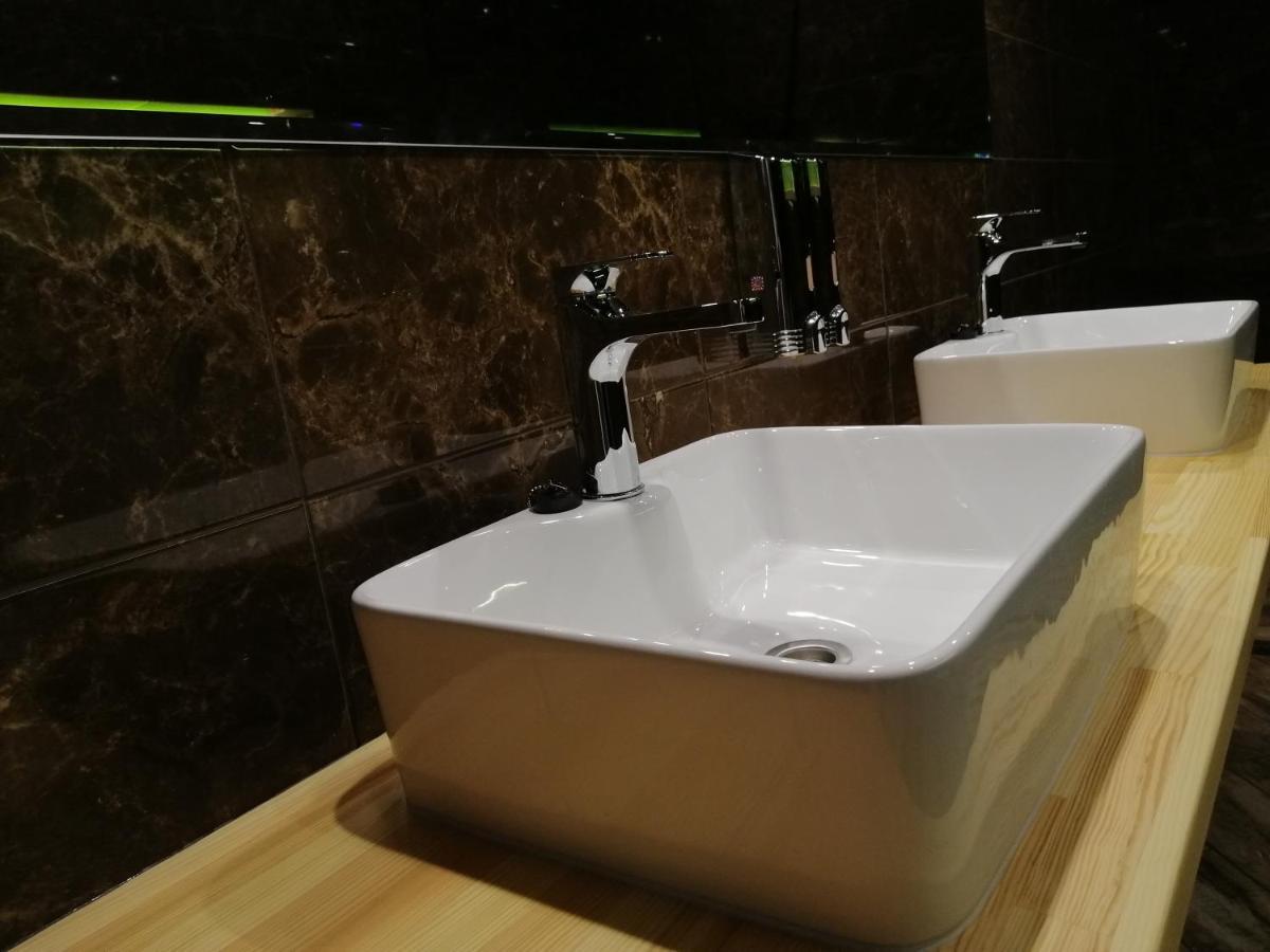 Guest House Bar  外观 照片